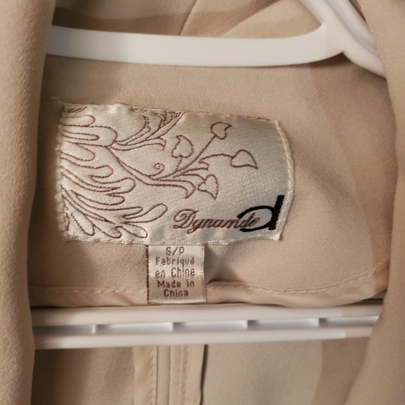 Dynamite beige blazer - Picture 2 of 3